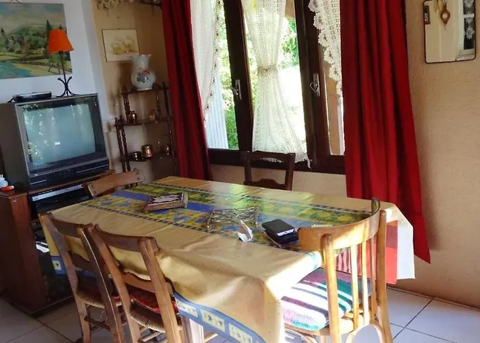 Maison De Charme A Avec Cheminee Et Jardin. * Teyssieu