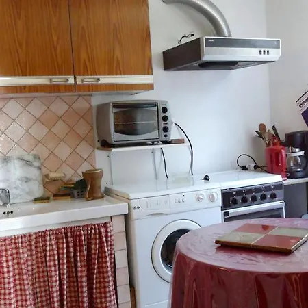 Maison De Charme A Avec Cheminee Et Jardin. Teyssieu