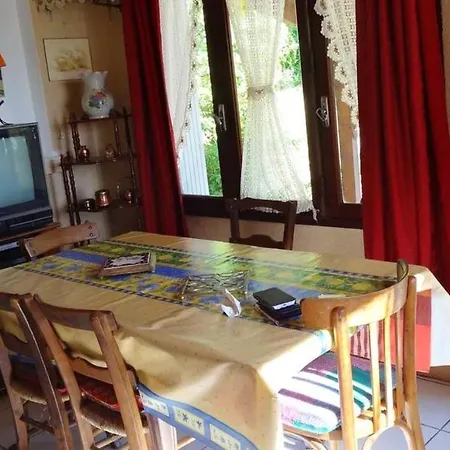 Maison De Charme A Avec Cheminee Et Jardin. * Teyssieu